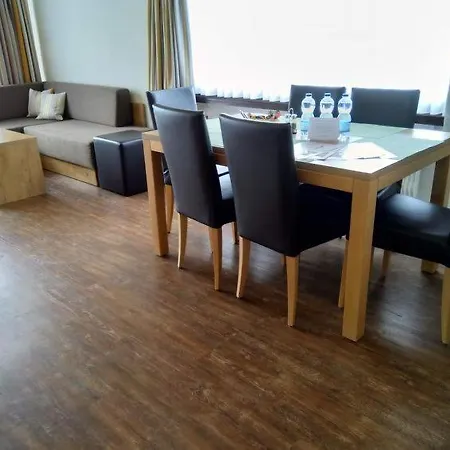 Saas-fee Sleeps 6 Wifi 萨斯费