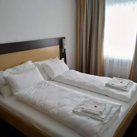 Saas-fee Sleeps 6 Wifi 公寓 萨斯费