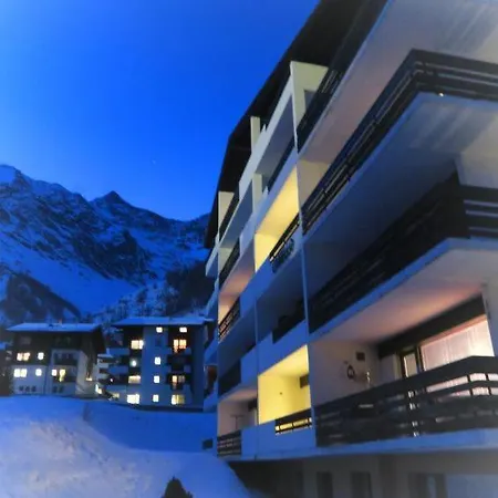Saas-fee Sleeps 6 Wifi